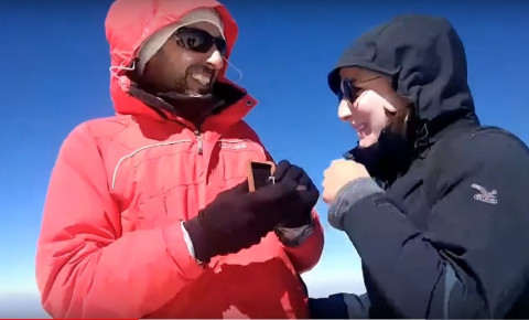 Ամուսնության առաջարկ Արարատ լեռան գագաթին