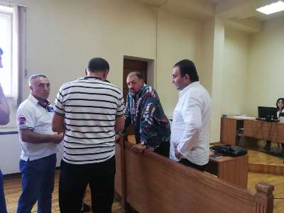 Էջմիածնում մեկնարկեց «Դոն Պիպոյի» գործով առաջին դատական նիստը