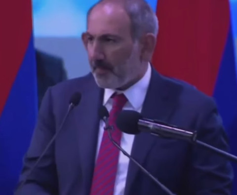 Պետք է հրաժարվենք իրար ղարաբաղցիների, իջևանցիների բաժանելուց. Նիկոլ Փաշինյան