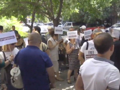 Ռոբերտ Քոչարյանի աջակիցները ԲԴԽ–ի մոտ են