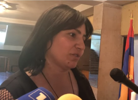Սաշիս խոսք եմ տալիս, որ այսուհետև իր ծնունդներին ուրախ եմ լինելու. ապրիլյանում զոհված զինծառայողի մայր