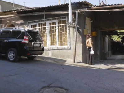 Բողոքող բնակիչները ԲՀԿ-ականների ու Աղեկյանի հետ եկել են քաղաքապետարան