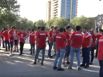 Հայ երկրպագուների երթը «Արարատ-Արմենիա» - «Դյուդելանժ» խաղից առաջ