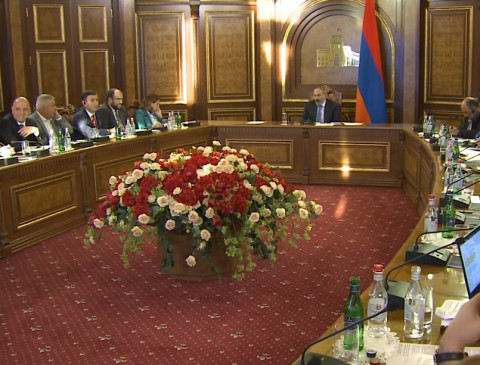 Ո՞նց եք եզրակացրել, որ բնապահպանական ռիսկերը չեն թաքցվել. Փաշինյանը՝ Իվանյանին