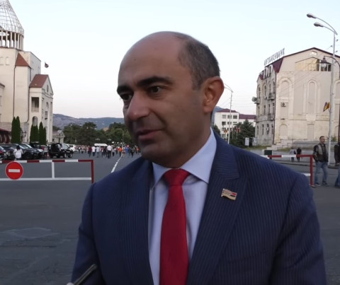 Երեխա էի, բայց հիշում եմ. Մարուքյանը՝ Արցախի անկախության գործընթացի մասին