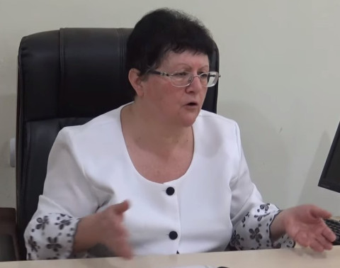 Սիրուն շորիկներով եկել էին դպրոց, ուսուցիչները արտասվում էին. թիվ 16 դպրոցի տնօրեն