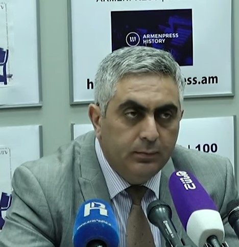 Երկու մանկասպան ադրբեջանցու փոխանակել մեկ մոլորվածի հետ իրավաչափ չէ. Արծրուն Հովաննիսյան