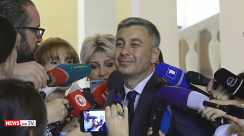 Ժողովուրդ, ավելի կարեւոր հարց չկա՞. Փաշինյանի խոսնակը՝ Վանեցյանի եւ Օսիպյանի մասին
