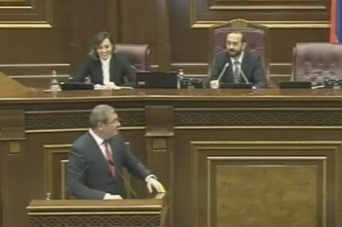 «Նորմալ մարդկային լեզվով խոսում էինք, վերջում սարքեցիք բան...». Արարատ Միրզոյանը «դժգոհեց»