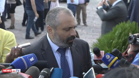 Ադրբեջանը կարող է առեւանգել մեր երգիչներին եւ փորձել փոխանակել. Բակո Սահակյանի խոսնակ