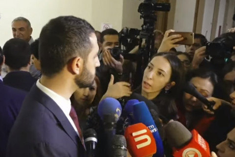 Հրայր Թովմասյանը փաստացի զբաղվում է քաղաքականությամբ. Ռուբեն Ռուբինյան