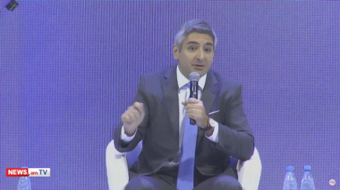 Ամեն անգամ զարմանում եմ, թե ինչքան դժվար է Հայաստան գումար ուղարկելը. Հենրի Արսլանյան