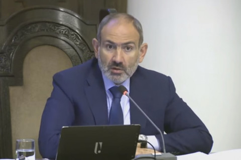«Քանդվող ու փտող վագոնչիկներով ընտանիք չեն պահում». Փաշինյանը՝ Սեւանի գործարարներին