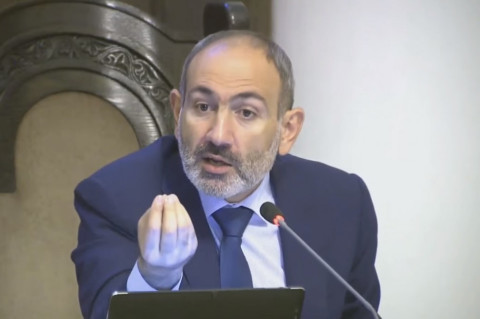 Պարոն Արշակյան, չէ, չենք կարող. Փաշինյանը հունից դուրս եկավ