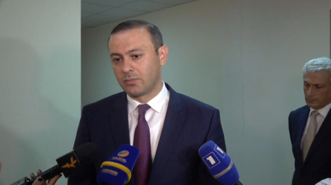 Սիրիայից Հայաստան գալու ցանկություն հայտնողներ դեռեւս չեն եղել. Արմեն Գրիգորյան