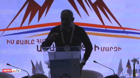 Գործարարներին ու մեզ բոլորիս ցանկանում եմ ամուր ոտքեր ու պինդ ուսեր. Փաշինյան