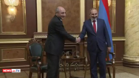 Նիկոլ Փաշինյանի ու Բակո Սահակյանի հանդիպումը Երեւանում