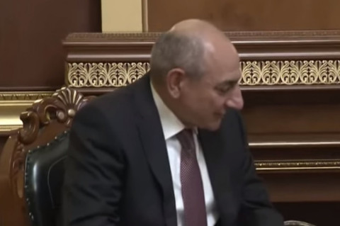 Շատ ուրախ եմ հանդիպման համար. Բակո Սահակյանը՝ Նիկոլ Փաշինյանին