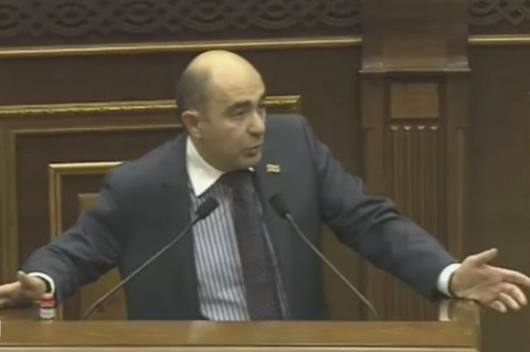 Էս ի՞նչ ձեւեր ա, մի արեք էլի. Մարուքյանը՝ «Իմ քայլին»