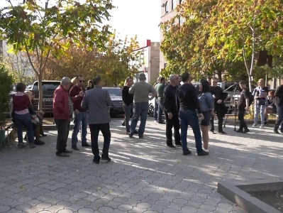 Ակցիա Վերաքննիչի բակում՝ ի աջակցություն Մութաֆյանի ու Օհանջանյանի