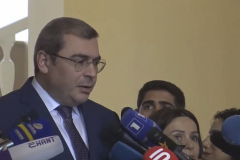 Առաջ 2 մլն էի ստանում, հիմա 1.5 մլն եմ ստանում, պարգեւավճարս նվազել է. Անանյան