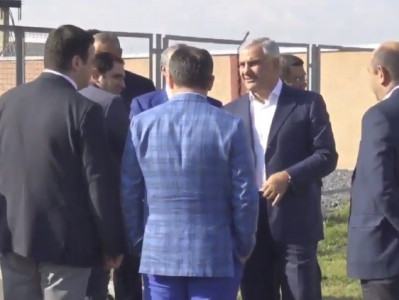 Փաշինյանը, Սամվել Կարապետյանն ու Սամվել Ալեքսանյանը՝ ԲԷՑ–ի «Հաղթանակ» ենթակայանի բացմանը