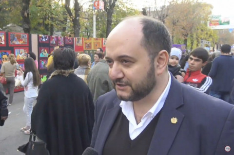 Արայիկ Հարությունյանը՝ Մելինե Դալուզյանի մասին ֆիլմին 20 մլն հատկացնելու լուրի մասին