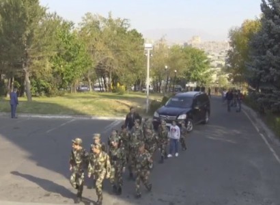Այսօր հոկտեմբերի 27-ն է. ԵԿՄ-ականներն այցելում են Եռաբլուր