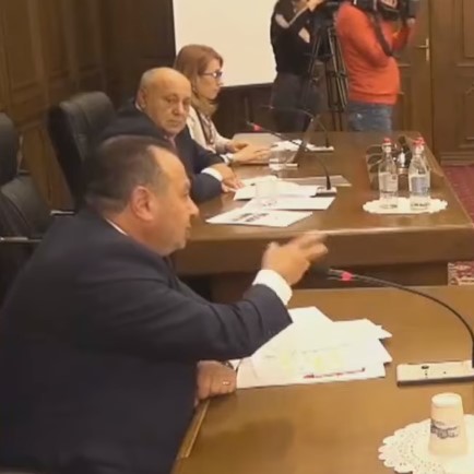 Ինչո՞ւ են հրդեհները մեկ տարում ավելացել 70 տոկոսով. ԱԻՆ փոխախարարի պազաբանումը