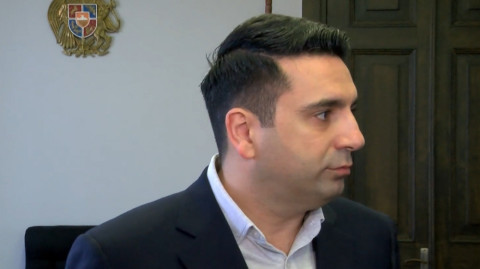 Հրայր Թովմասյանը և որոշ ներկայացուցիչներ մնացել են վերջին բաստիոնը նախկին իշխանության. Ալեն Սիմոնյան