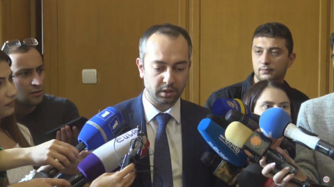 «Վալերի Օսիպյանն ազատվել է՝ ընտանեկան ինչ–որ բաներից ելնելով». Աղաջանյան
