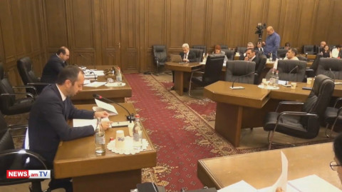 Փաշինյանը ավելացրել է իր աշխատակազմի աշխատողների թիվը