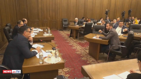 Ինչպե՞ս աշխատել առանց սքաների. Կոնջորյանը դժգոհեց ԱԺ աշխատակազմի ղեկավարին