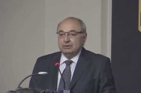 Մեծ բարոյական ուժ է պետք, որ կուսակցությունը չդառնա «թայֆա». Վազգեն Մանուկյան