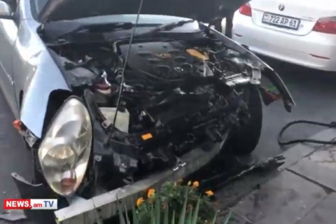 Վթար՝ Արշակունյաց պողոտայում