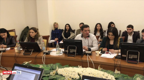 «Ե՞րբ ա եղել, որ տրանսգենդերները գրոհեին հրապարակը». Գեւորգ Պետրոսյան