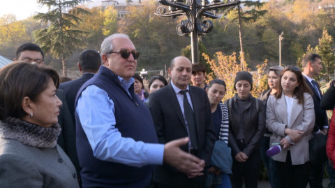 Կարելի է անասնապահությամբ զբաղվել, բայց լինել ժամանակակից. Արմեն Սարգսյանը՝ Իջեւանում