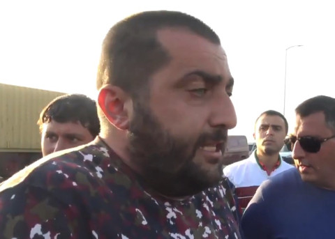 Բանկը ժամը 4-ից հետո ասում է՝ չեմ աշխատում, 4 հազար դրամ տուր՝ վճարեմ. ավտոներկրողները բողոքում են