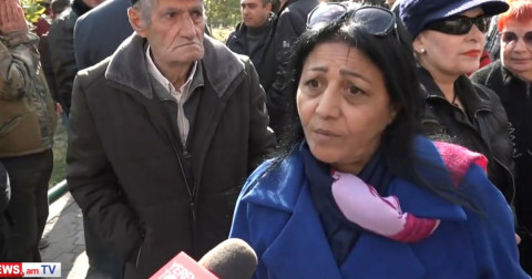 Քոչարյանի աջակիցներն ակցիա են անում դատարանի բակում