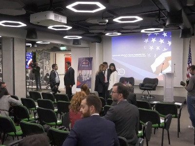 Փաշինյանը մասնակցում է ՀՀ-ում ԱՄՆ առևտրի պալատի տարեվերջյան հանդիպմանը
