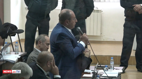 Պայմաններ ստեղծեք, որ մեզ վիրավորելը լինի անհնարին նիստերի դահլիճում. Ալումյանը՝ դատավորին