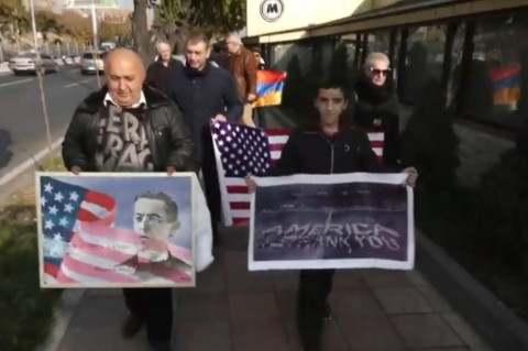 «Շնորհակալություն, Ամերիկա». երախտագիտության երթ՝ դեպի ՀՀ–ում ԱՄՆ դեսպանատուն