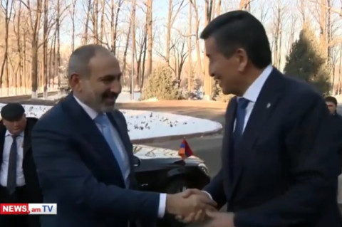 Բիշքեկում Փաշինյանը հանդիպում է ունեցել Ղրղզստանի նախագահի հետ