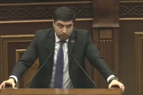 Սա արջի ծառայություն է անձամբ պարոն Ծառուկյանին. իշխանական պատգամավորը՝ Ուրիխանյանին