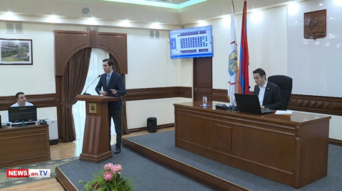 Նույնն է, որ մարդիկ վարկ են վերցնում՝ բուդն առնելու համար. Խաժակյանը՝ Մարությանին