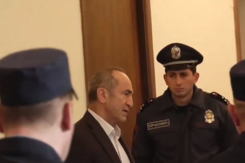 Ուզում են իրենց համար անկանխատեսելի դատավորների դեմը առնել. Ռոբերտ Քոչարյան