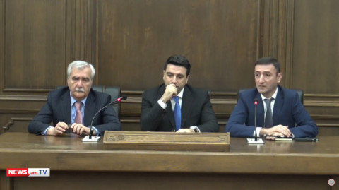 Հրայր Թովմասյանը բոլոր հնարավոր գայթակղություններին տրվել է. Ալեն Սիմոնյան