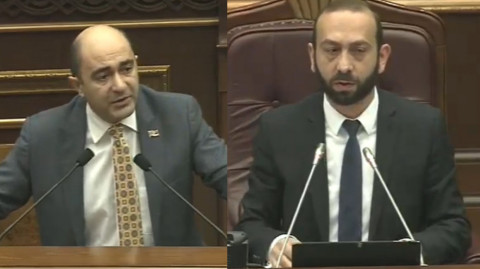 Մարուքյանը շնորհավորեց Ամանորի կապակցությամբ. Արարատ Միրզոյանը հորդորեց չշտապել