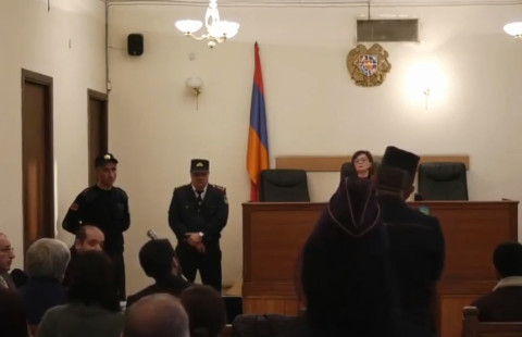 Քոչարյանի գործով դատավորի «կապերը» կքննարկվեն դռնփակ նիստում
