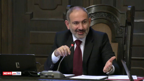 Ո՞վ ա ասել, որ ընտանիքի պահպանման համար մենակ կինը պիտի ջանք գործադրի. Փաշինյան